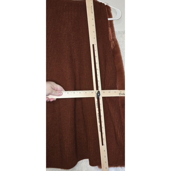 Liz Claiborne burnt Orange Faux Fur Knit Vest size S Sleeveless‎ Fall Casual - Picture 6 of 9